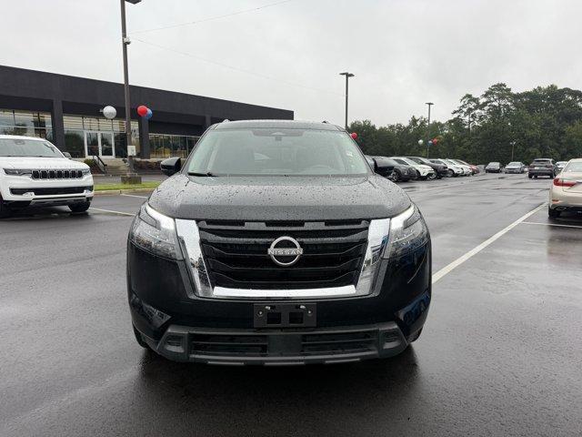 used 2024 Nissan Pathfinder car, priced at $29,990
