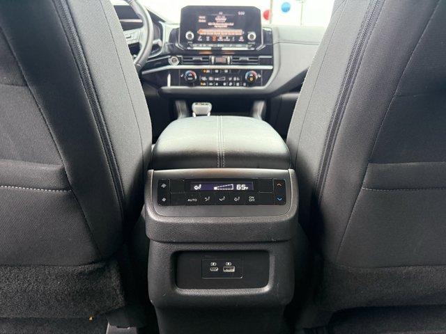 used 2024 Nissan Pathfinder car, priced at $29,990