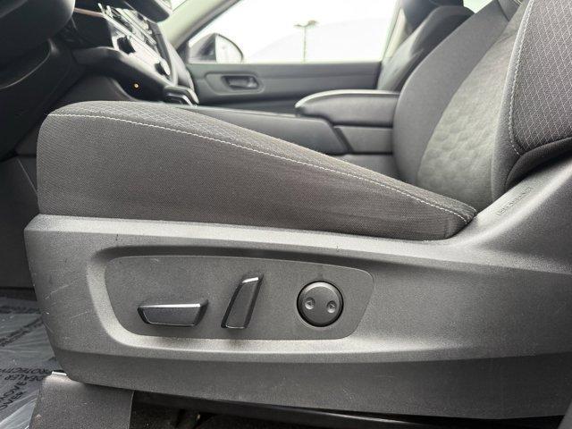 used 2024 Nissan Pathfinder car, priced at $29,990