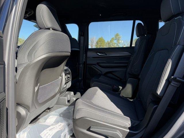 new 2025 Jeep Grand Cherokee L car, priced at $42,420
