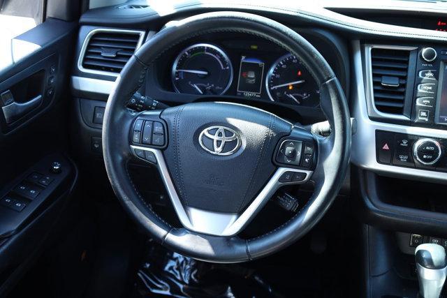 used 2019 Toyota Highlander Hybrid car, priced at $22,990