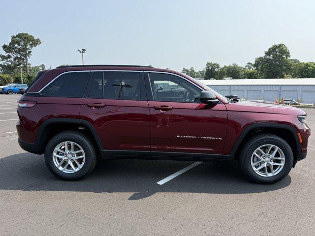new 2025 Jeep Grand Cherokee car, priced at $42,170