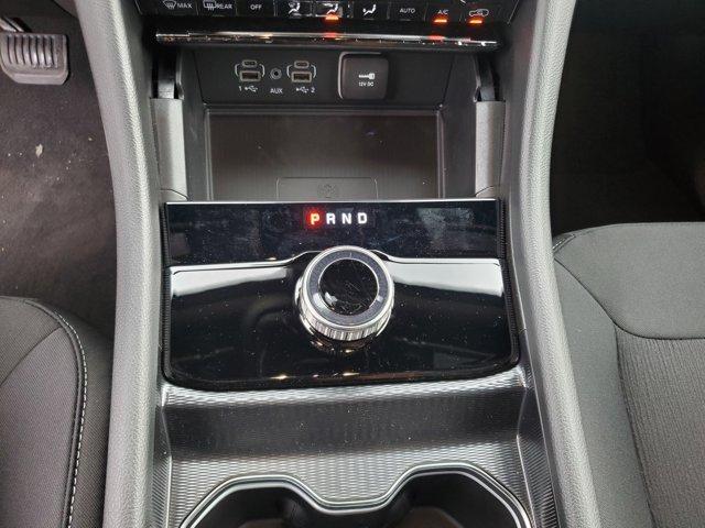 new 2025 Jeep Grand Cherokee L car, priced at $41,194