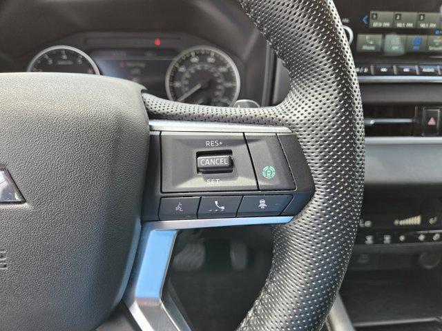 used 2023 Mitsubishi Outlander car, priced at $25,990