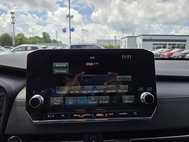 used 2023 Mitsubishi Outlander car, priced at $25,990