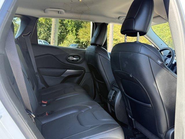 used 2021 Jeep Cherokee car, priced at $18,990
