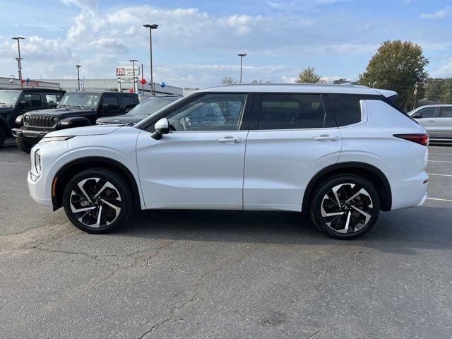 used 2022 Mitsubishi Outlander car, priced at $24,290