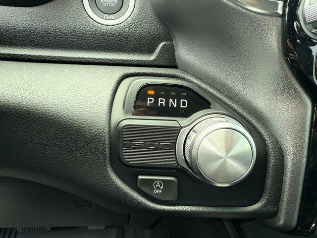 new 2025 Ram 1500 car