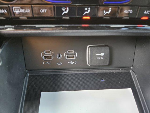 new 2025 Jeep Grand Cherokee L car, priced at $41,194