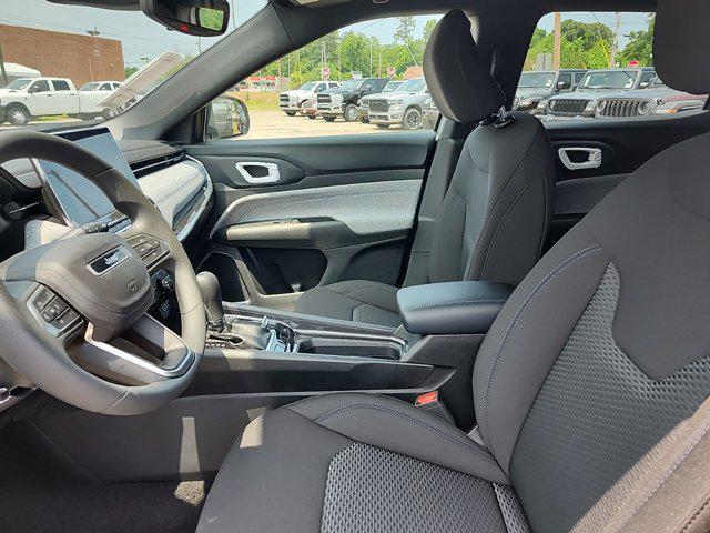 new 2024 Jeep Compass car, priced at $28,090