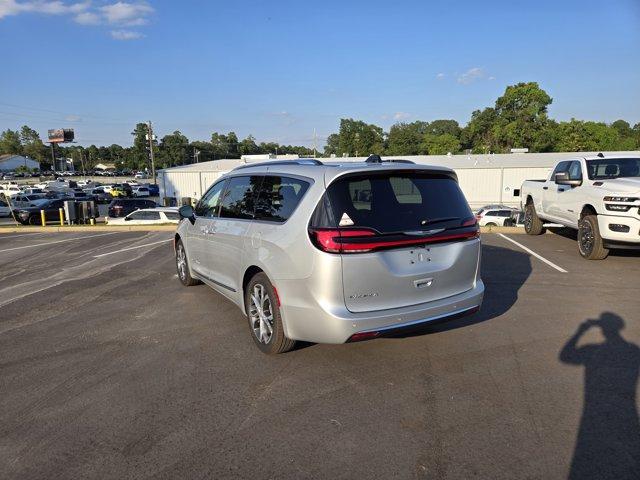 new 2026 Chrysler Pacifica car