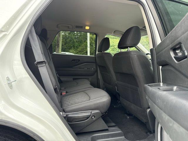 used 2024 Nissan Pathfinder car, priced at $29,990