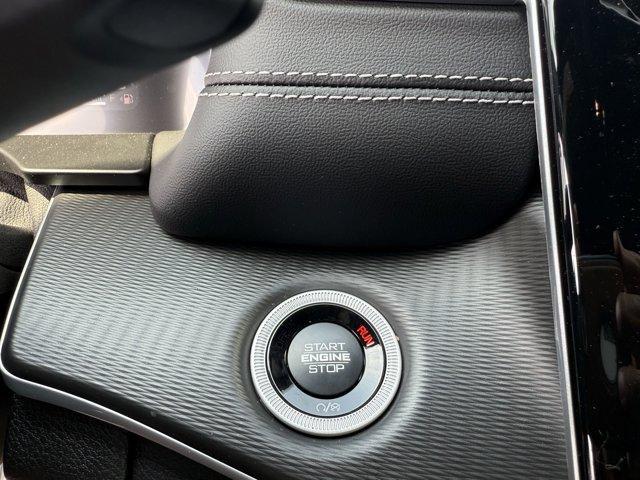 new 2025 Jeep Grand Cherokee car, priced at $42,170