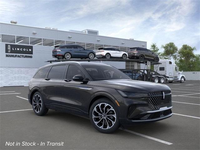 new 2025 Lincoln Nautilus car, priced at $64,705