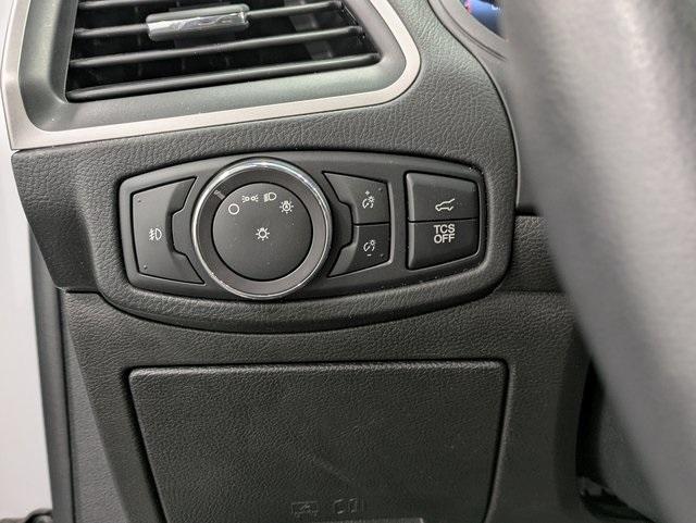 used 2022 Ford Edge car, priced at $28,800
