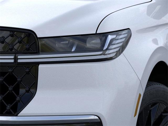 new 2025 Lincoln Navigator car