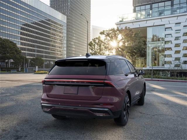 new 2025 Lincoln Nautilus car, priced at $68,455