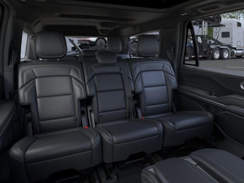 new 2025 Lincoln Navigator L car, priced at $108,080
