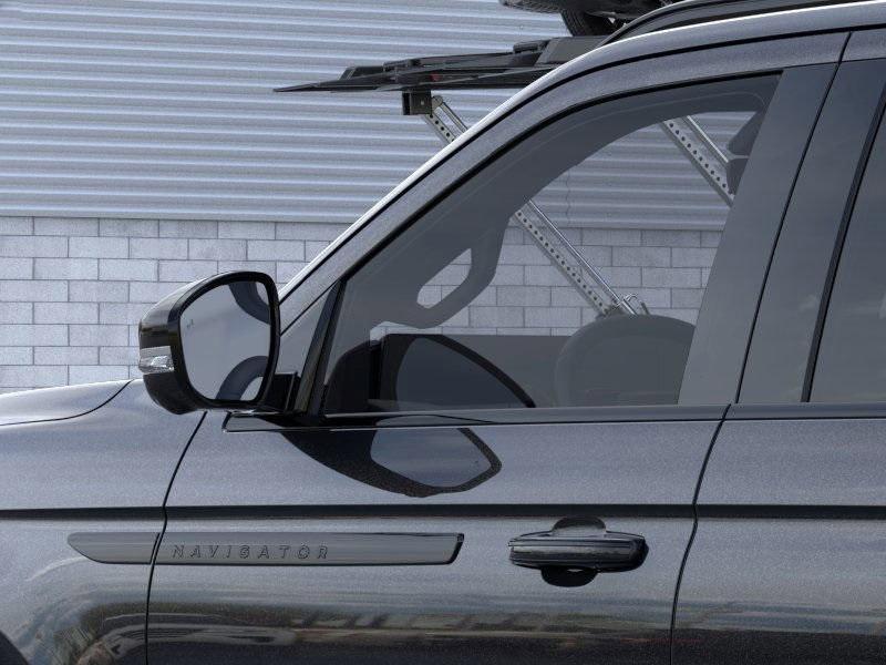new 2025 Lincoln Navigator L car, priced at $108,080
