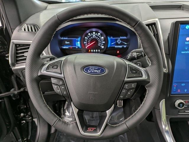 used 2024 Ford Edge car, priced at $39,895