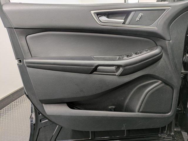 used 2022 Ford Edge car, priced at $27,369