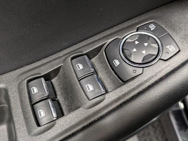 used 2022 Ford Edge car, priced at $27,369