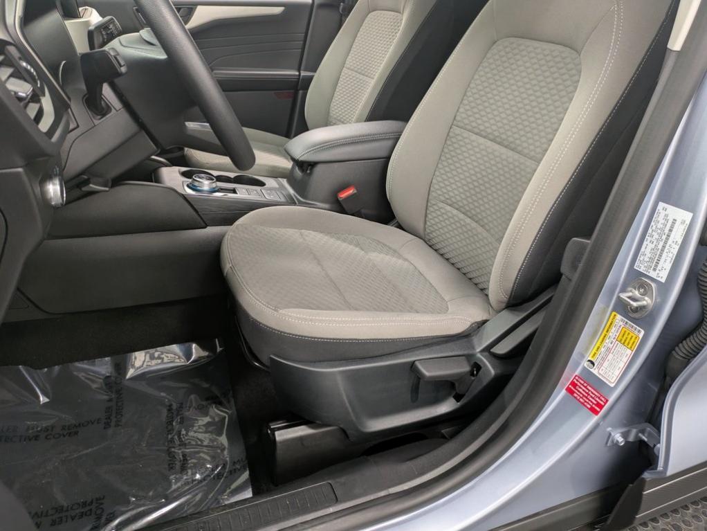 used 2022 Ford Escape car, priced at $21,900