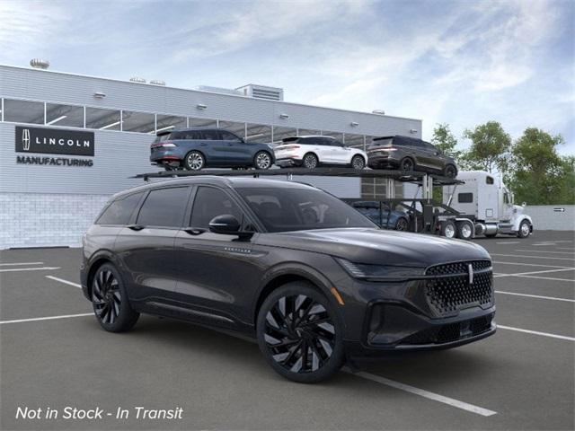 new 2025 Lincoln Nautilus car, priced at $65,705