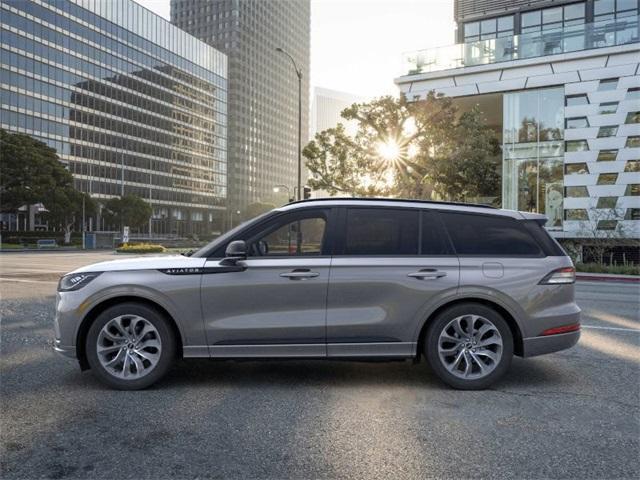 new 2025 Lincoln Aviator car, priced at $70,185