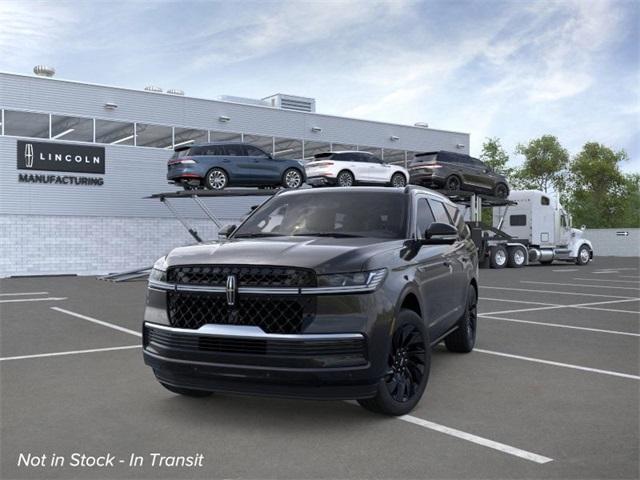 new 2025 Lincoln Navigator car, priced at $105,275