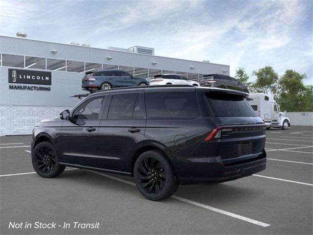 new 2025 Lincoln Navigator car, priced at $105,275