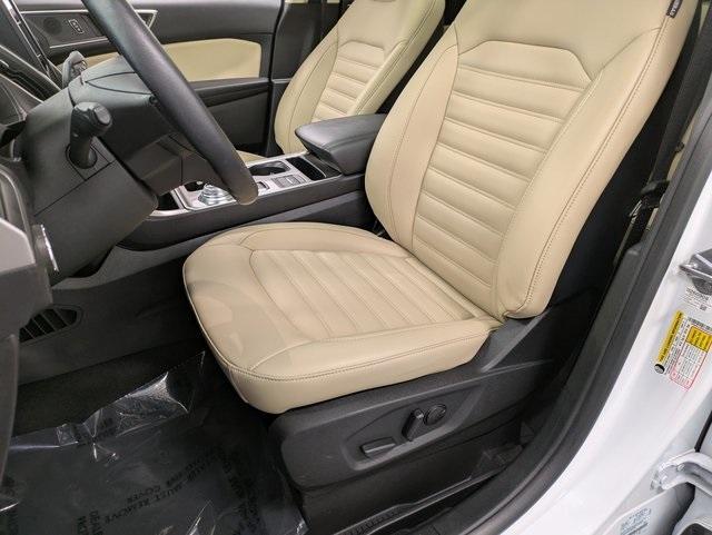 used 2023 Ford Edge car, priced at $30,900