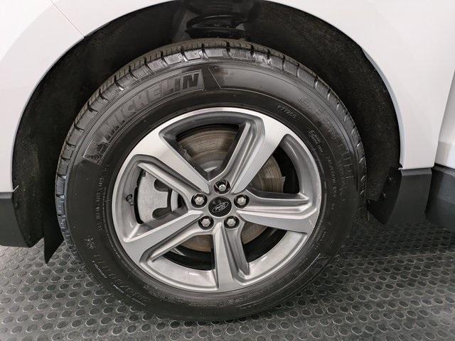 used 2023 Ford Edge car, priced at $30,900