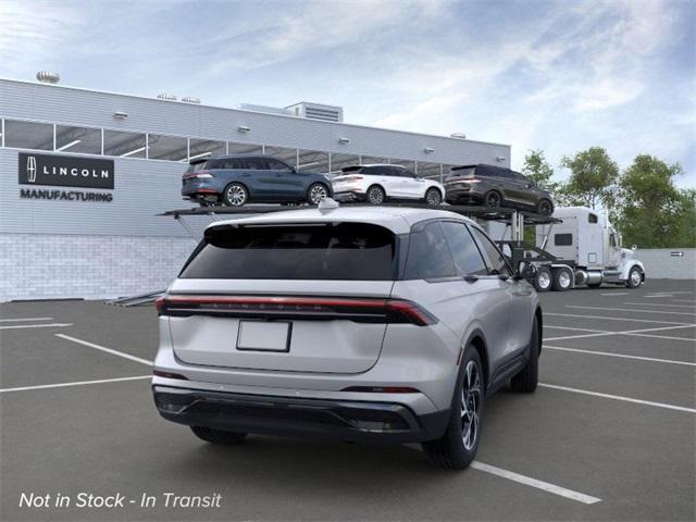 new 2025 Lincoln Nautilus car, priced at $63,270