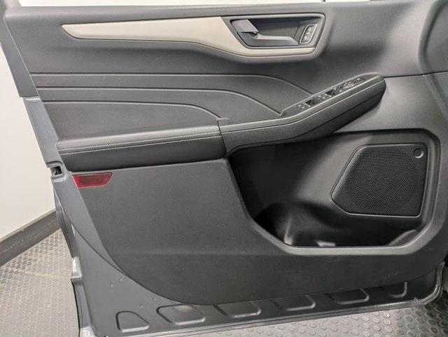 used 2022 Ford Escape car, priced at $23,900