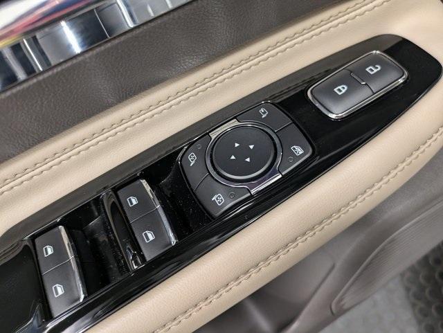 used 2022 Lincoln Corsair car, priced at $27,900