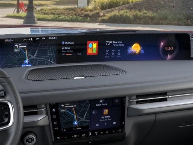 new 2025 Lincoln Navigator car, priced at $106,495