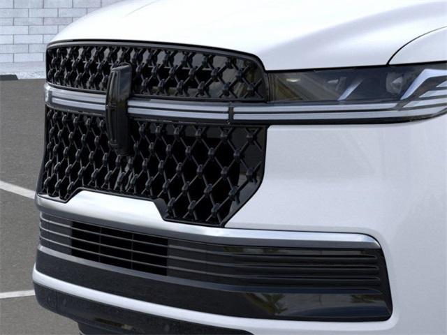 new 2025 Lincoln Navigator car, priced at $109,245