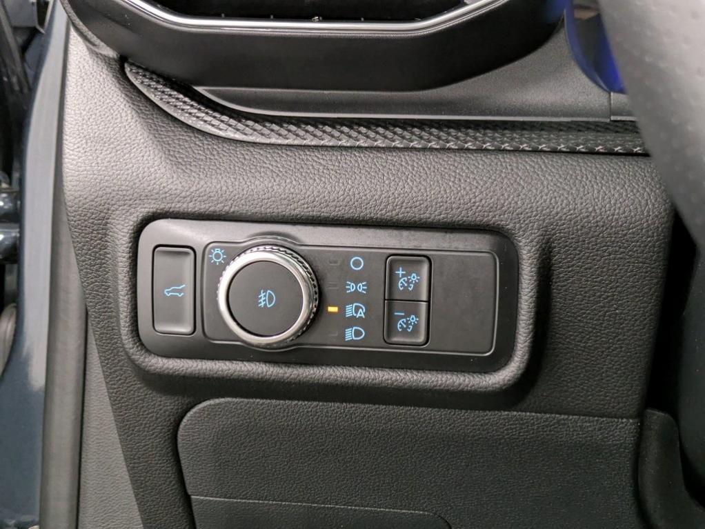 used 2022 Ford Explorer car, priced at $41,900