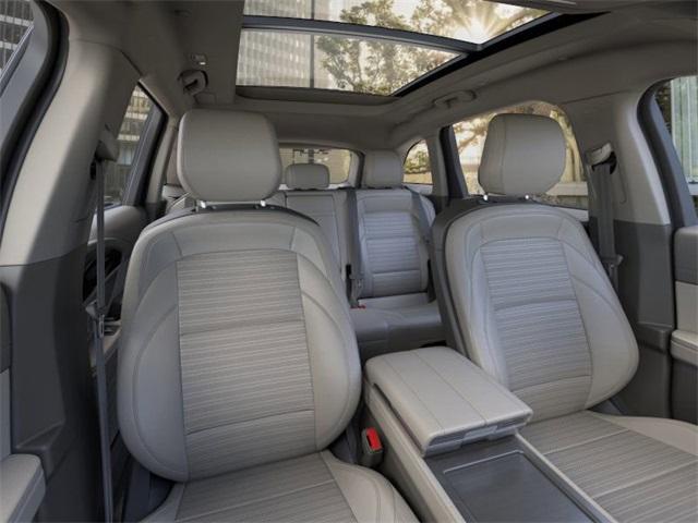 new 2025 Lincoln Nautilus car, priced at $61,455