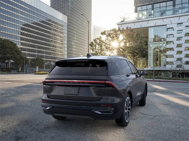 new 2025 Lincoln Nautilus car, priced at $65,160