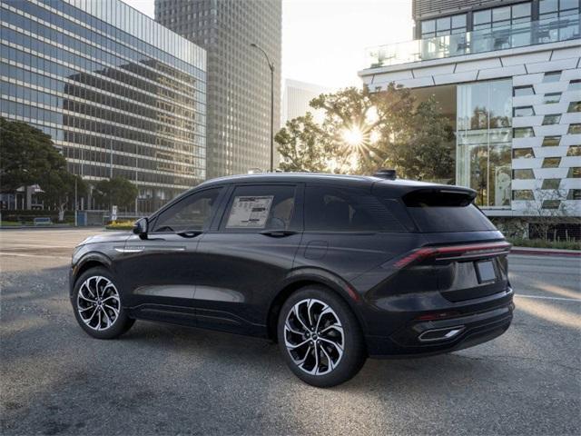 new 2025 Lincoln Nautilus car, priced at $65,160