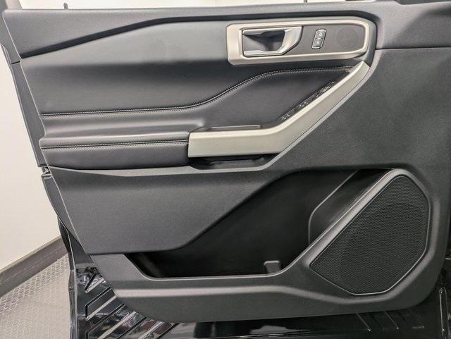 used 2022 Ford Explorer car, priced at $30,900