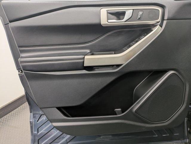 used 2022 Ford Explorer car, priced at $30,900