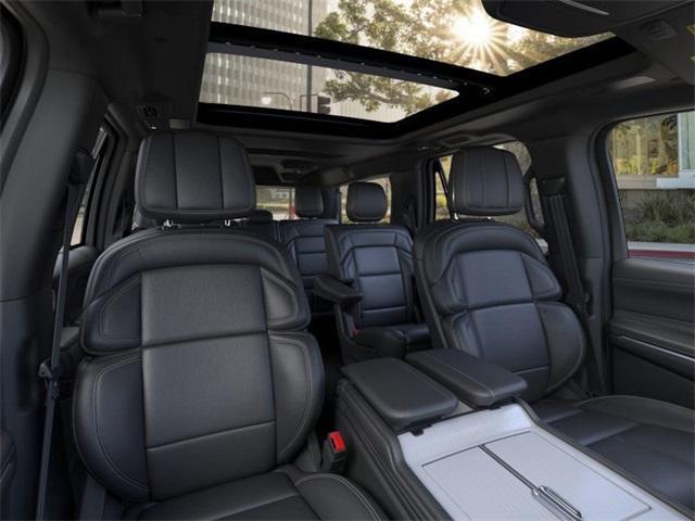 new 2025 Lincoln Navigator L car, priced at $107,925