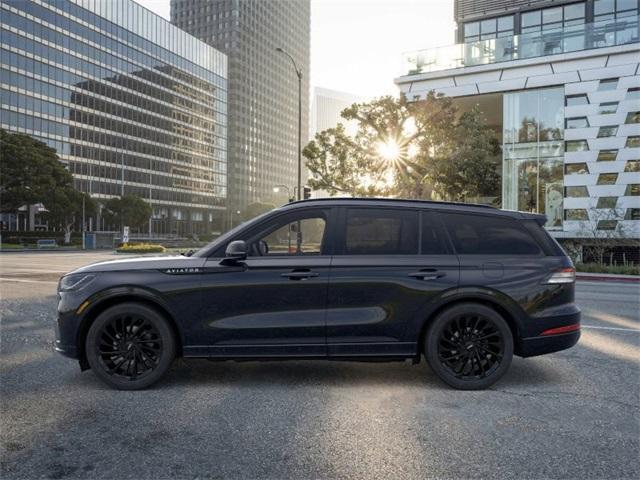 new 2025 Lincoln Aviator car, priced at $81,320