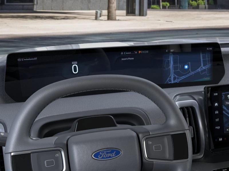 new 2025 Ford Expedition car, priced at $72,540