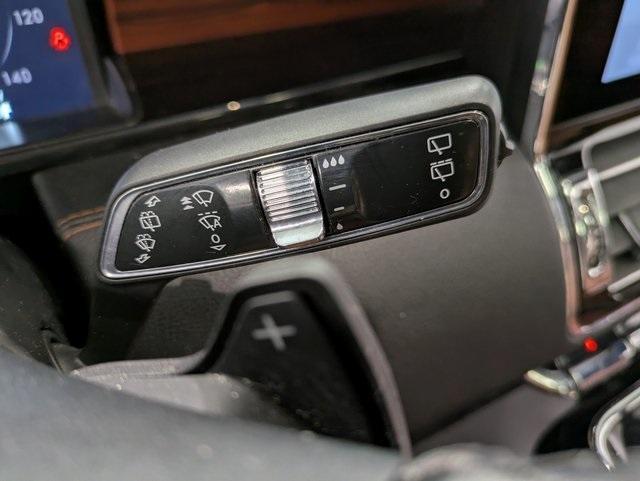 used 2021 Lincoln Navigator car, priced at $46,900