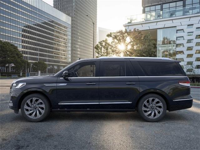 new 2024 Lincoln Navigator L car, priced at $107,725