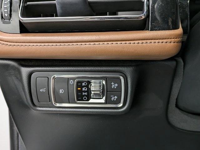 used 2021 Lincoln Aviator car, priced at $37,900